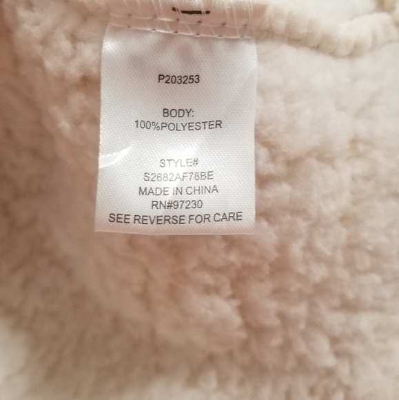 NWT Almost Famous Sherpa Fleece Shearling Hoodie 1/2 Zip Women's Size Large - Picture 6 of 7